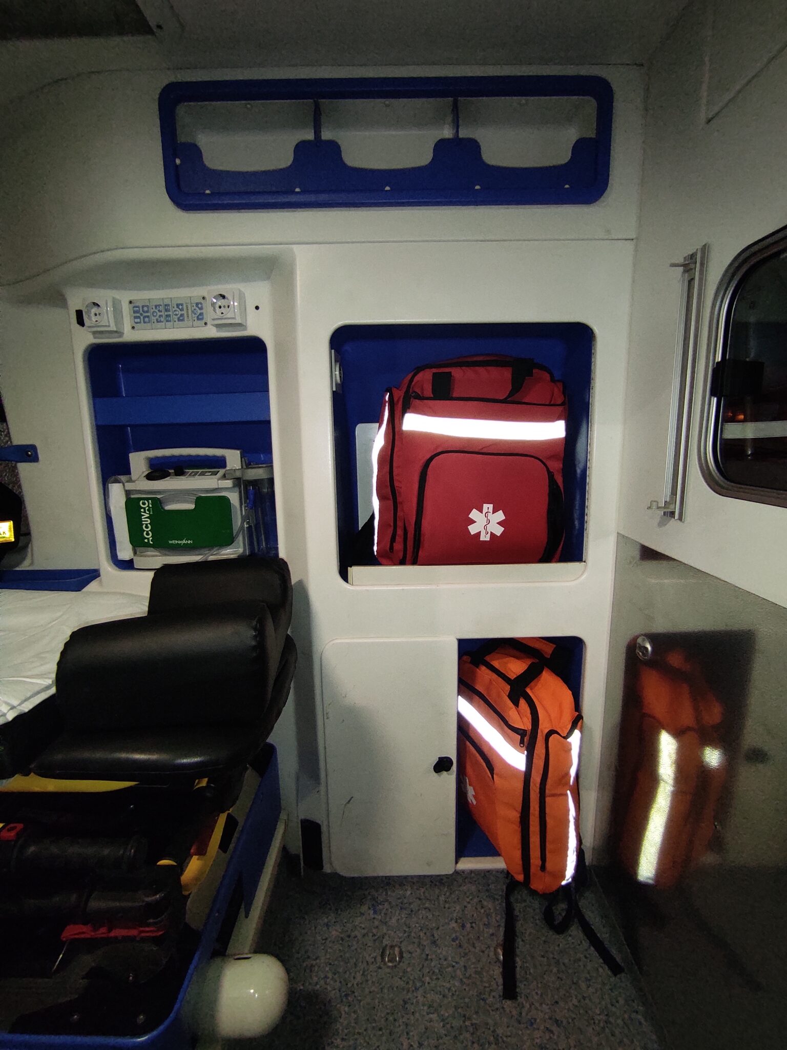 6030e049-f44f-4f93-a4e5-4c2e82ad2b3f-1_all_7902